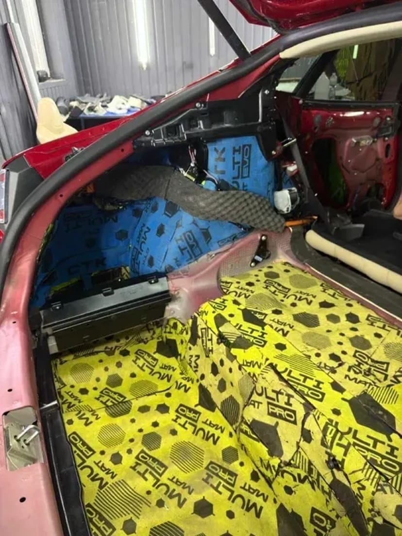 Шумоизоляция, антискрип, теплоизоляция авто