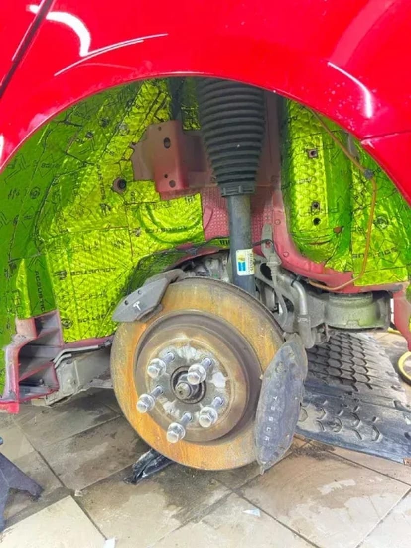 Шумоизоляция, антискрип, теплоизоляция авто