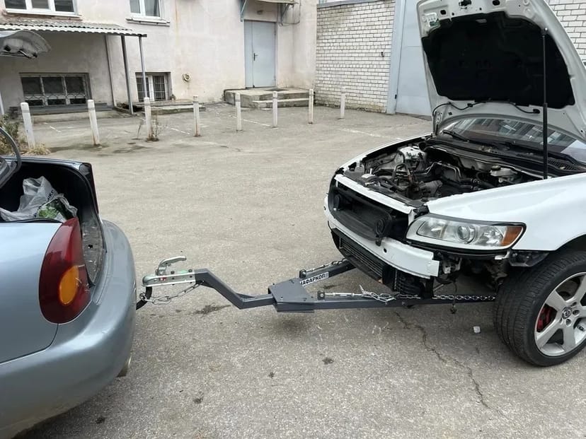 Жорстка зчіпка посилена для буксирування автомобілів