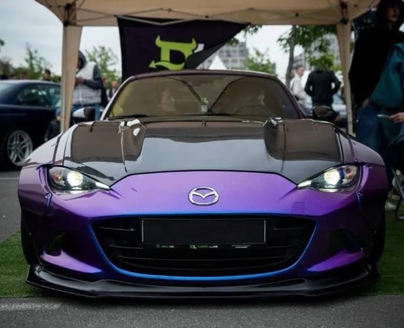 219 Mazda Miata ND кабріолет з водієм на зйомки фотосесію