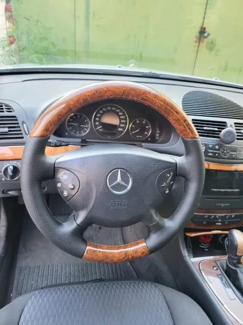 Реставрація керма, перетяжка та фарбування