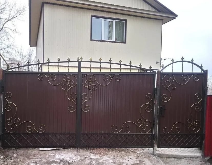 Ворота, паркани, хвіртки, двері