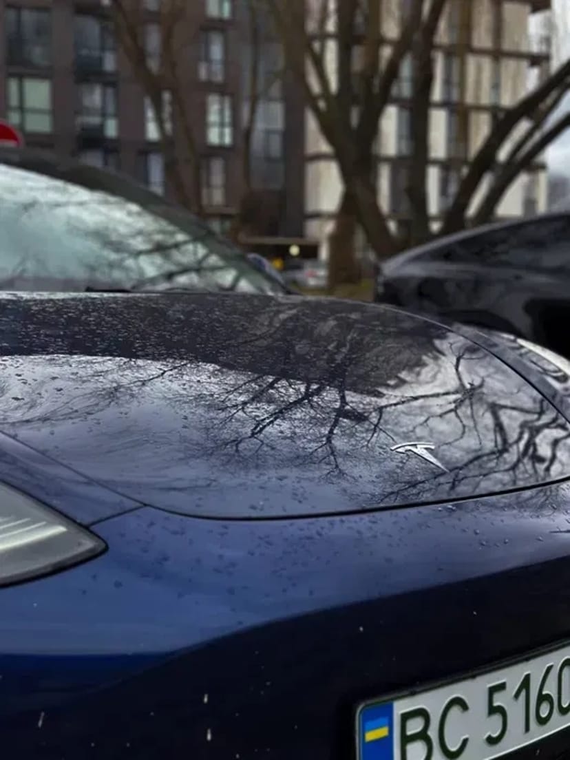 Авто Tesla model 3
