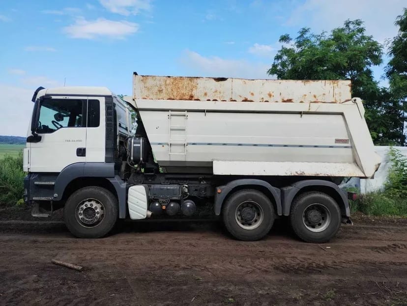 Послуги вантажоперевезення самоскид MAN 15 - 30 тонн