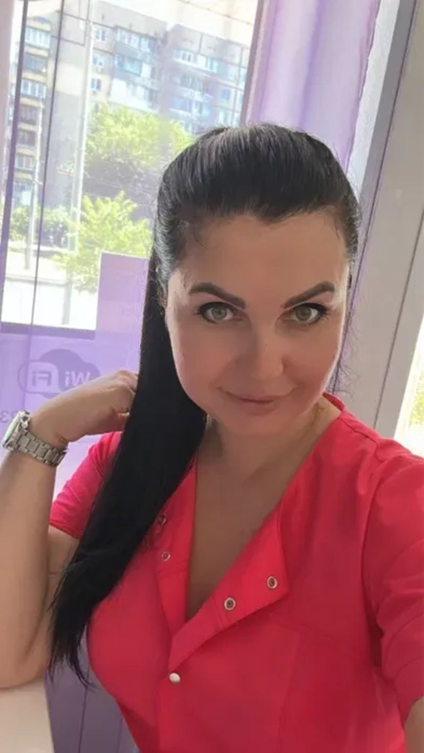 Шугаринг Перемога 6: Ідеально Гладка Шкіра Всього за 300 грн!