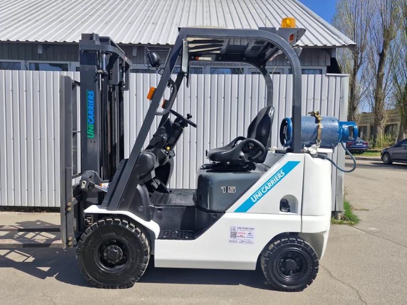 Навантажувач UNICARRIERS by NISSAN  FGE15T