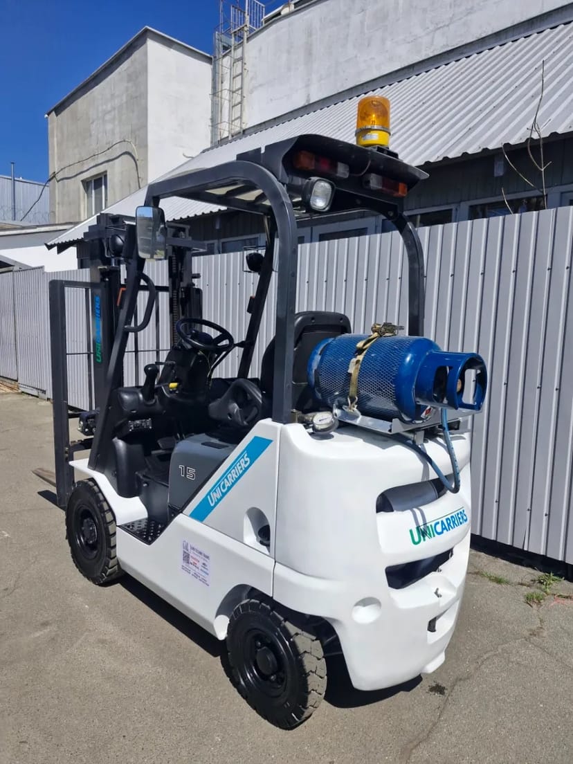 Навантажувач UNICARRIERS by NISSAN  FGE15T