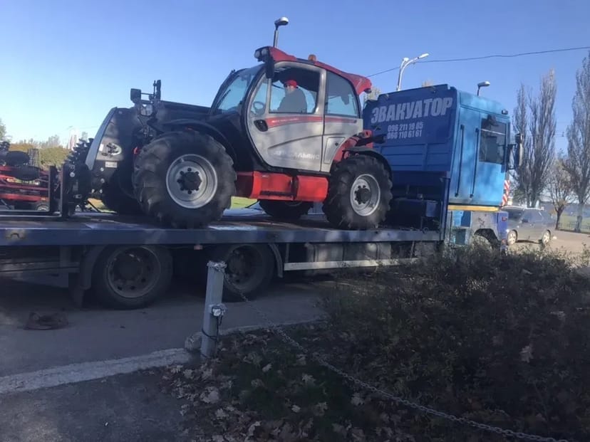 Вантажний евакуатор Дніпро до 15 тонн. Перевезення габаритної техніки.