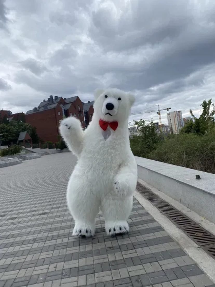 Привітання. Білий ведмедик.