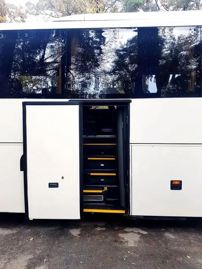 373 Автобус на весілля Temsa 57 місць замовити