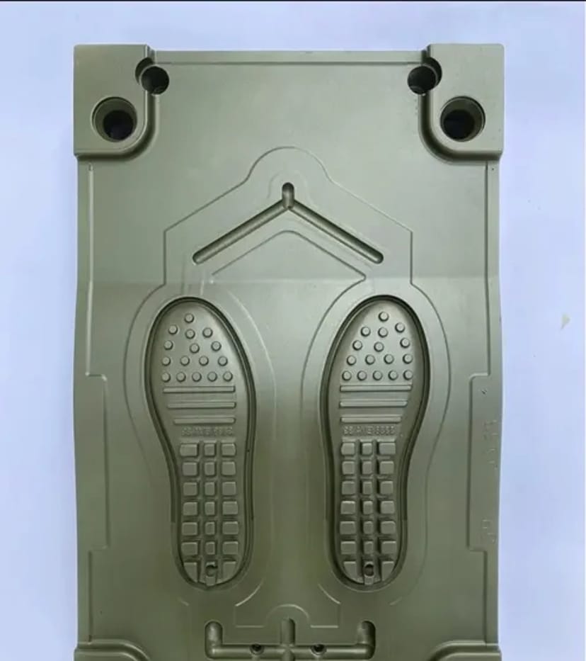 Тефлонування пресформ виготовлення для підошов взуття