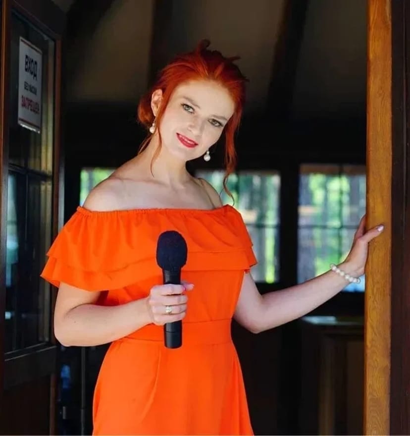 Ведуча (ведущая) і музика на весілля, корпоратив, ювілей, рочок