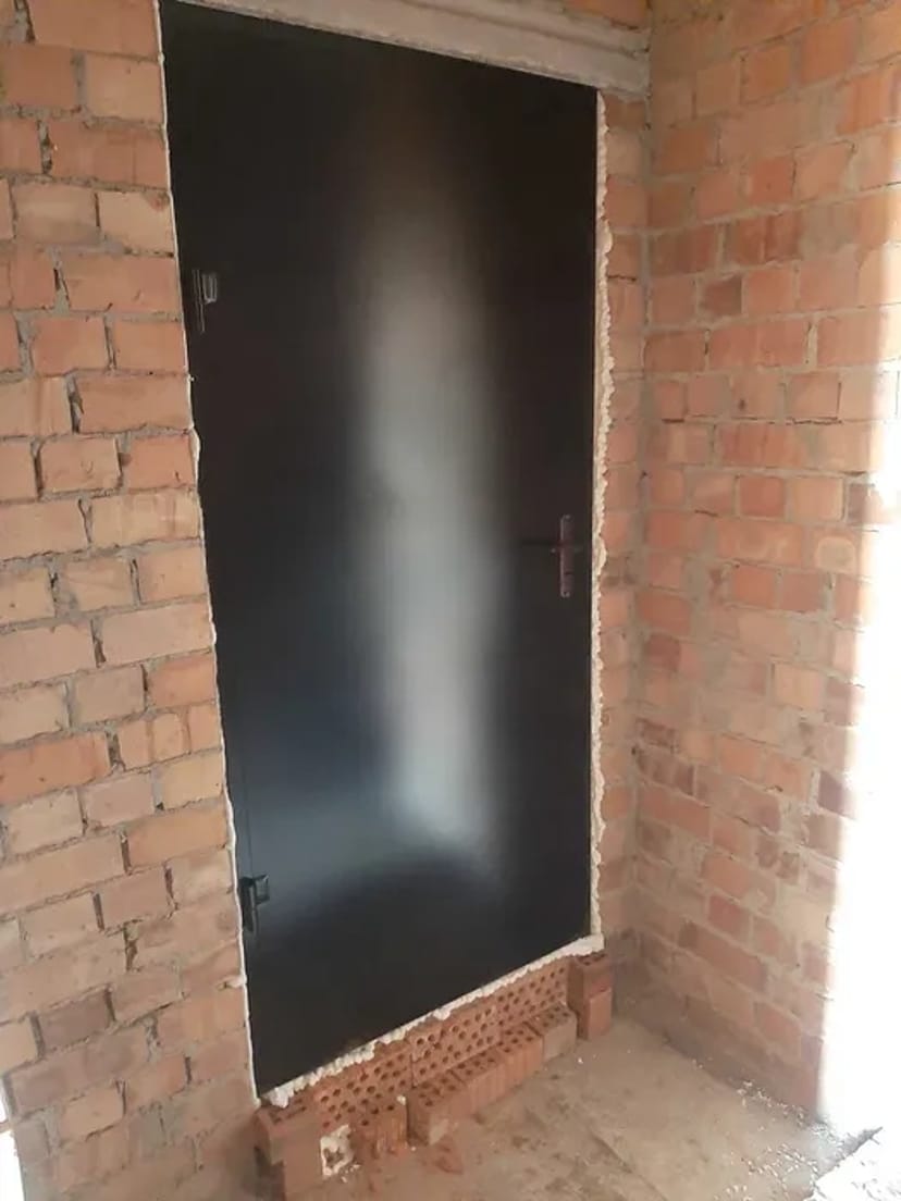 Надійні металеві двері на замовлення