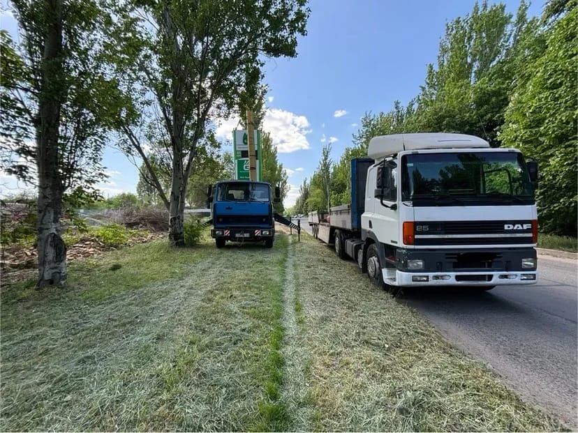 Автокран та довжемір