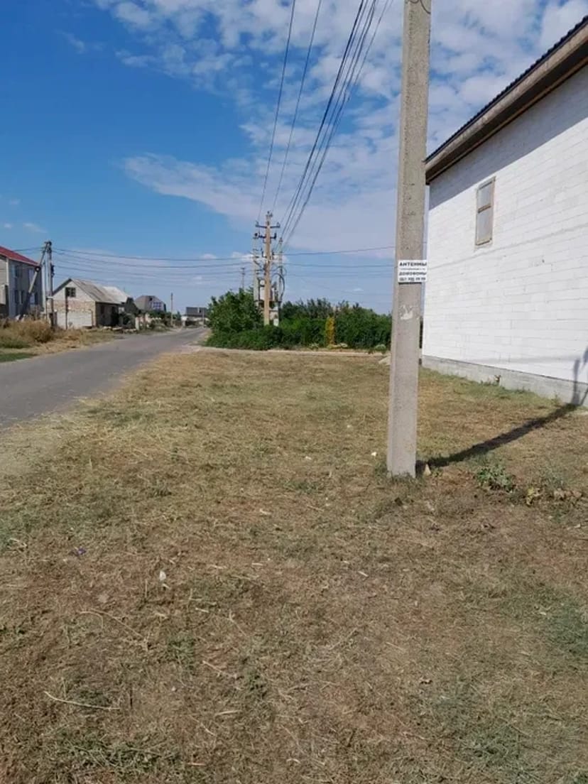 Прибирання ділянки, території. Спил дерев. Покосити , Покіс трави