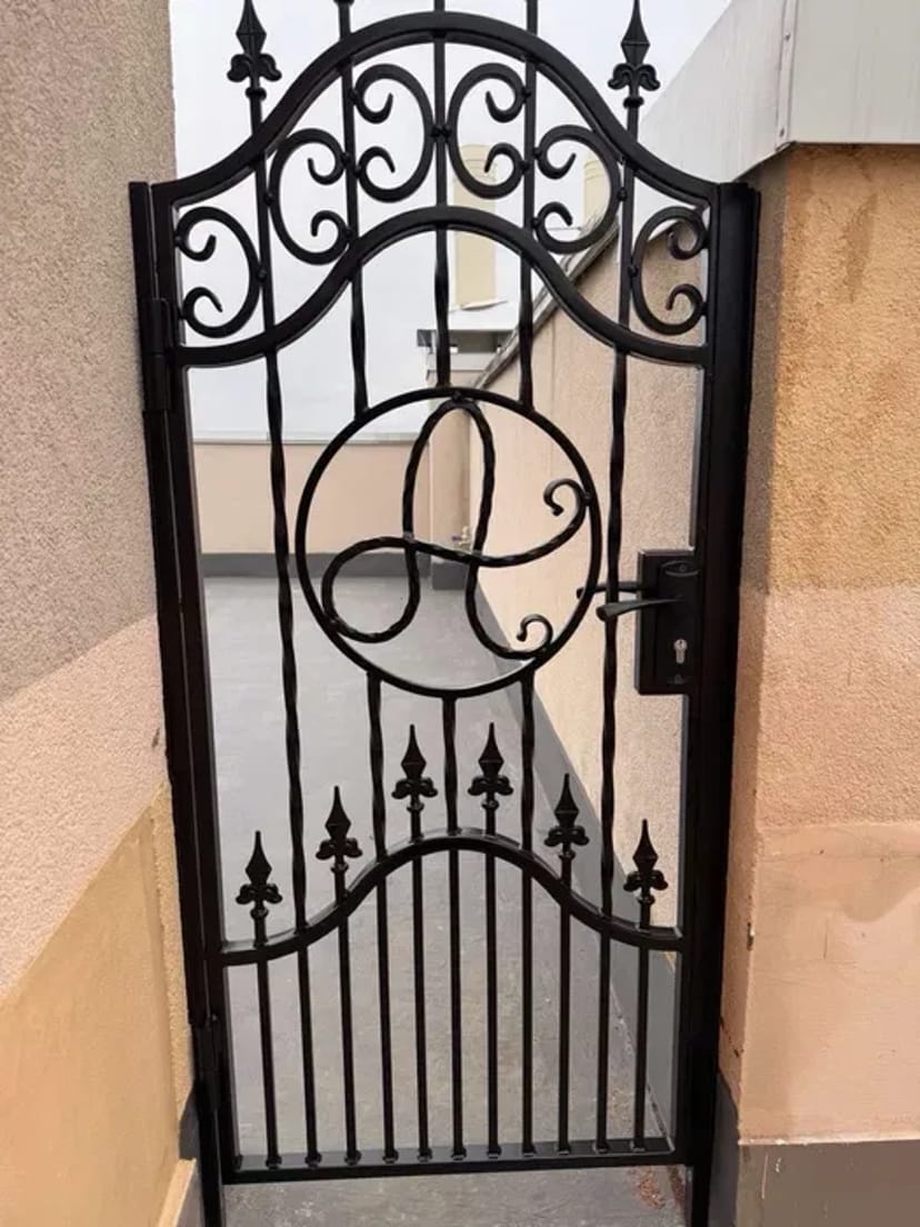 Изготовление Перила Ворота Автонавесы Различные Металлоконструкции