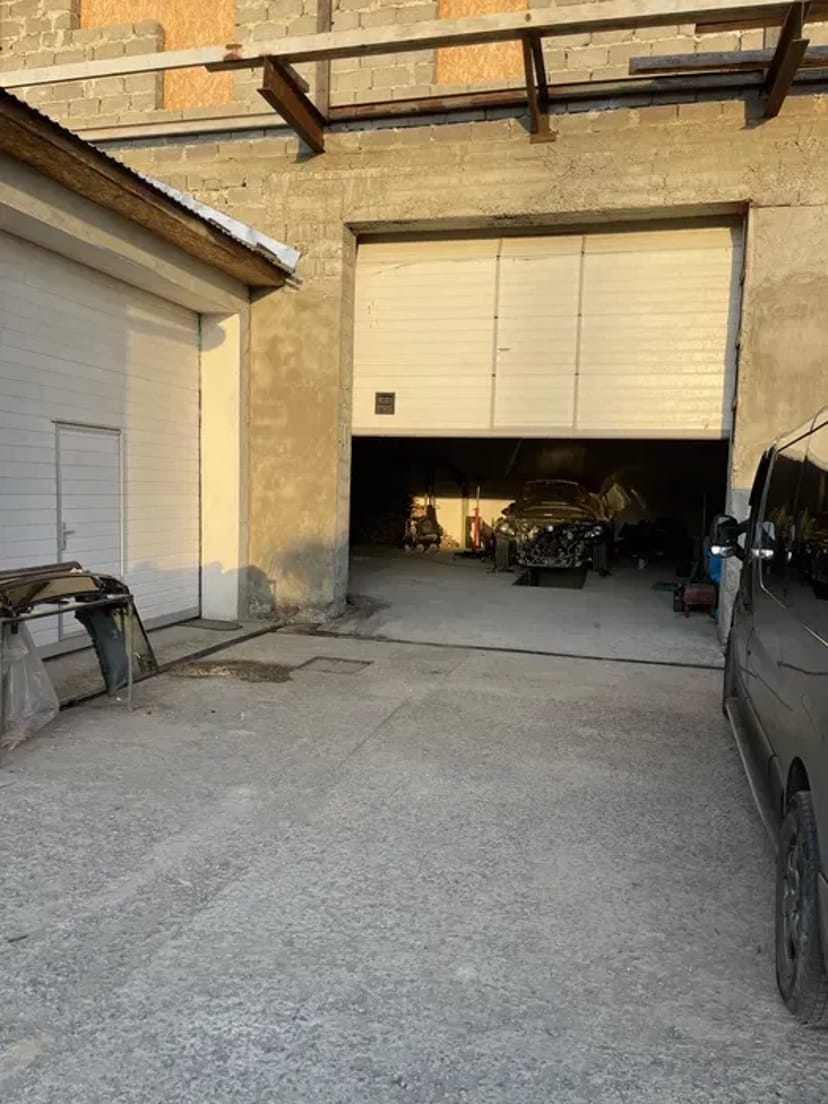 Універсальне Приміщення 50 м² Під Склад, СТО, Виробництво. Хороший Стан та Охорона!