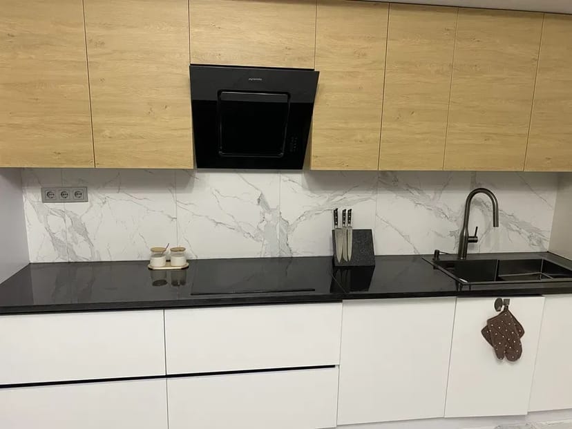 Стільниці та підвіконня з граніту на замовлення