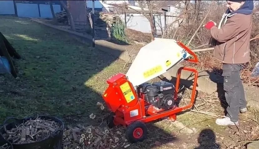 Подрібнювач гілок Arpal, арпал, щипоріз, дробарка