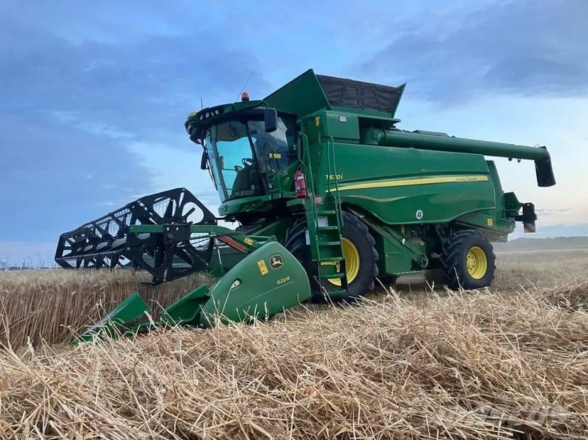 Зернозбиральний комбайн John Deere Т 670