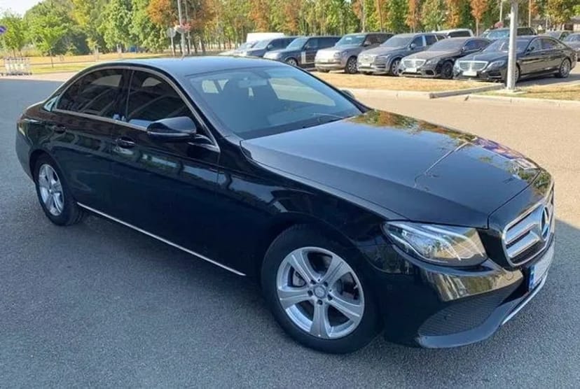 105 Авто на весілля Mercedes W213 E class 