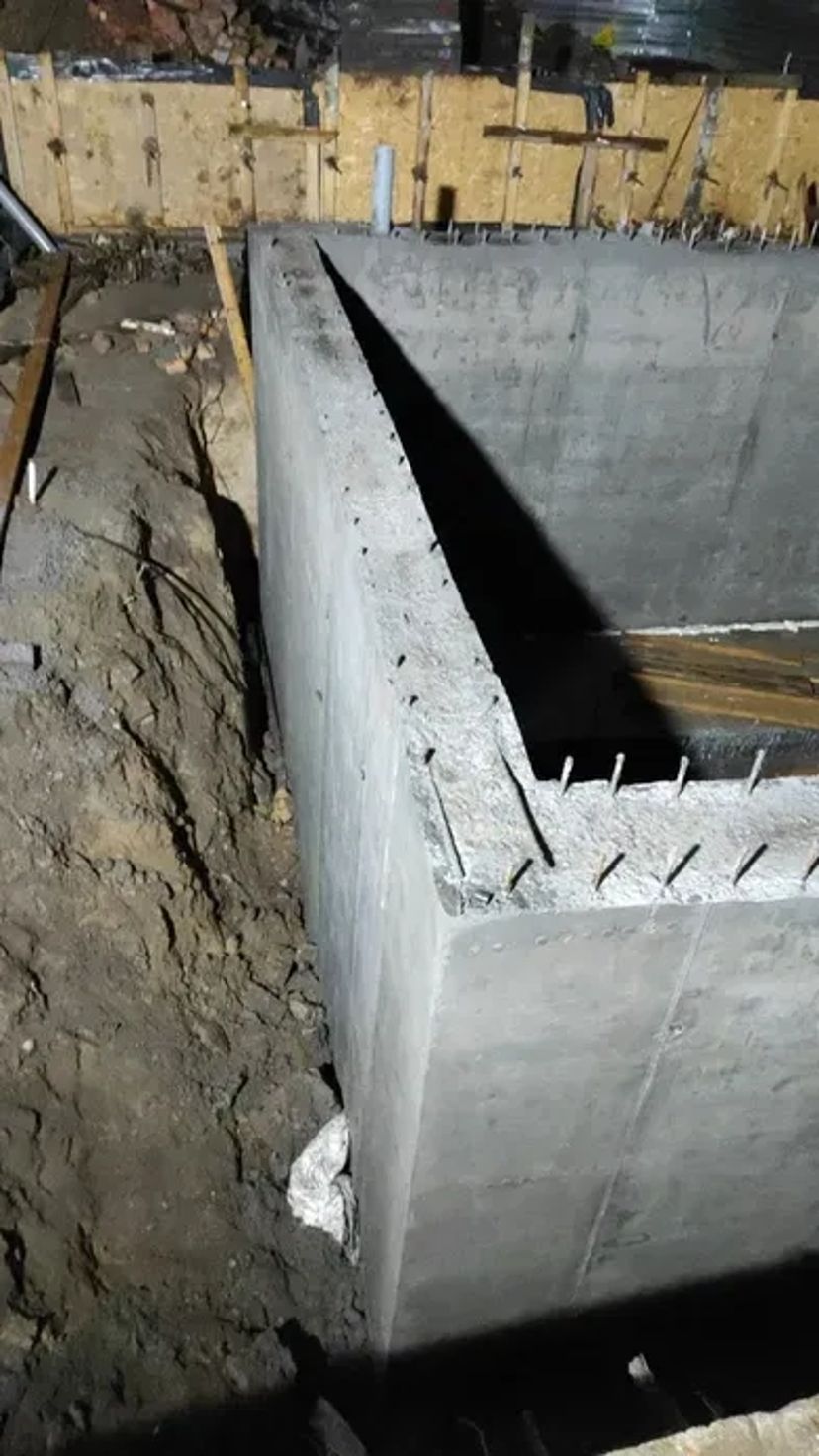 Бетонні роботи, Фундамент, Вимощення, Підпірна стіна.