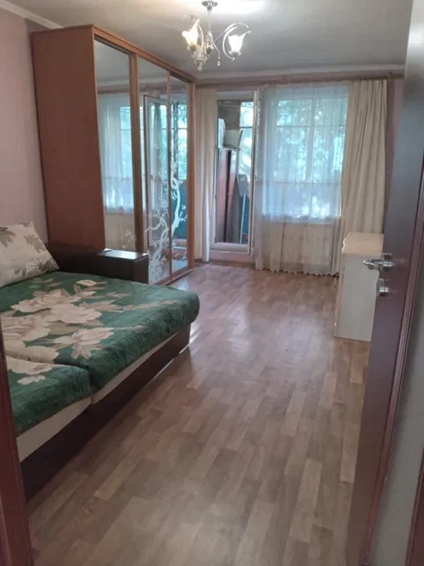 1 кімнатна квартира на Салтівці. Район 24х поверхівки.