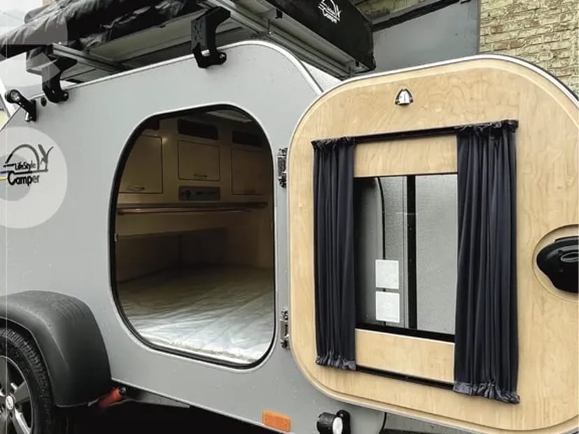 Автокемпер SimpleDrop: твій дім