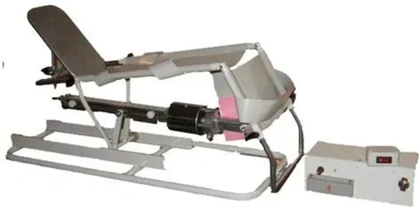 Пристрій для розробки рухів у колінному та тазостегновому суглобах