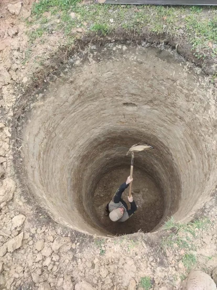 Всі роботи із зовнішнього водопроводу та каналізації.