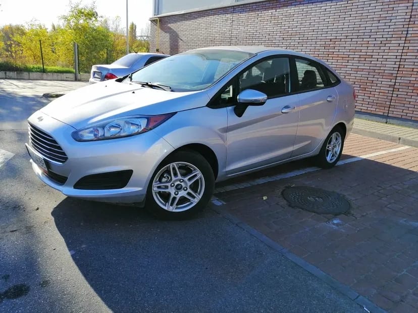 Ford Fiesta / 1.6 газ