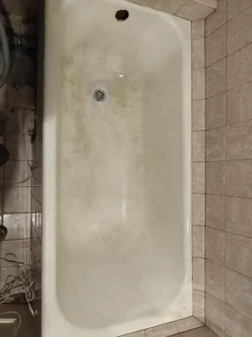 Надаю послуги з реставрації ванни (чавунна. залізна. акрилова)