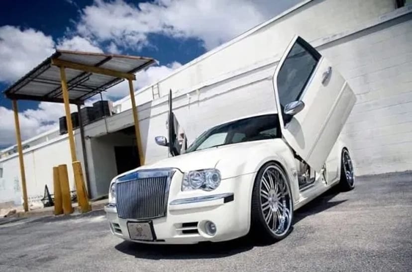 Авто на весілля мерседес крайслер лексус бмв