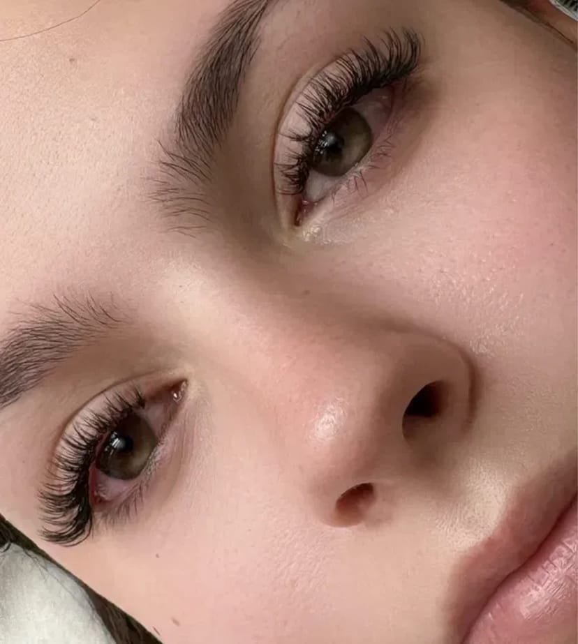 Нарощування вій / Наращивание ресниц Теремки : 2D, 3D, ламінування вій 500 грн.