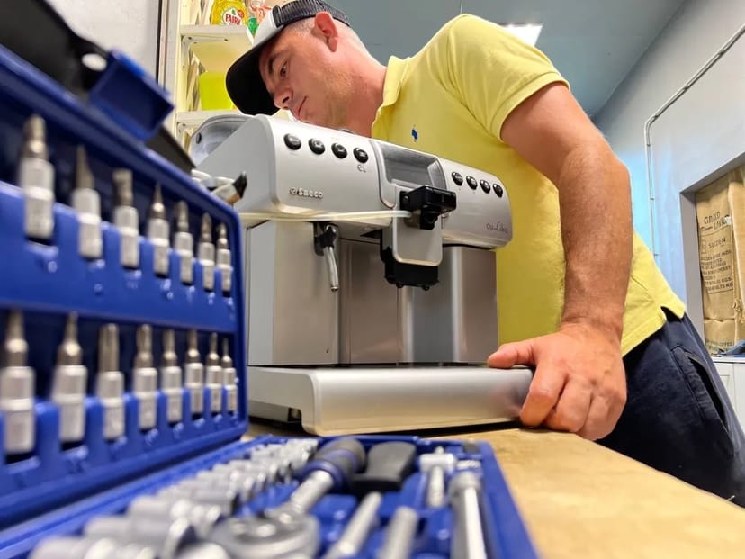 Ремонт кавомашин кавоварок сервіс та обслуговування ,Гарантія