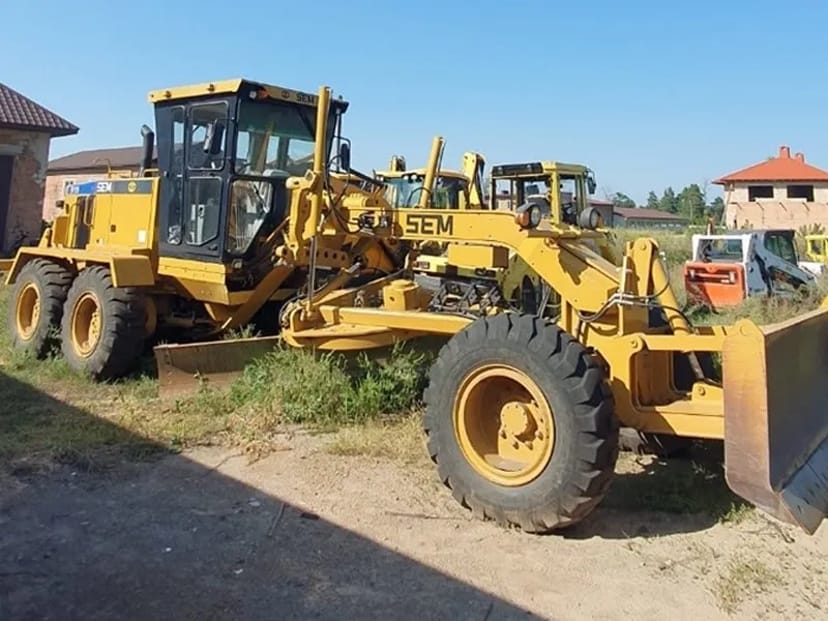 Автогрейдер SEM 919 для дорожніх робіт