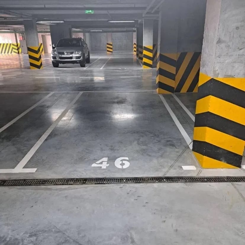 Паркомісце в ЖК «Нова Англія», зручне розташування