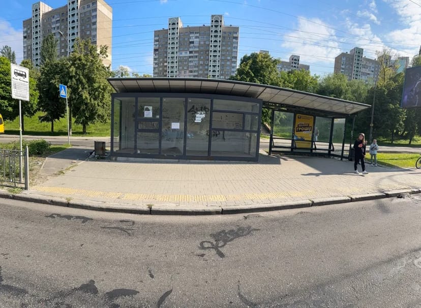 Зупинковий комплекс 7 або 14 м2 на Виноградарі