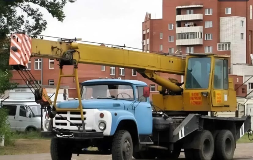 Автокран ЗІЛ-133 (10 тоник)!