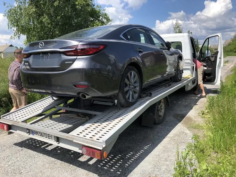 Евакуатор в Корець, лафета, лавета, автовоз. Эвакуатор Корець