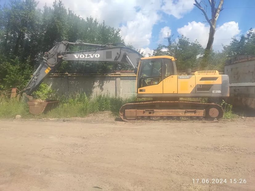 Послуги екскаватора Volvo