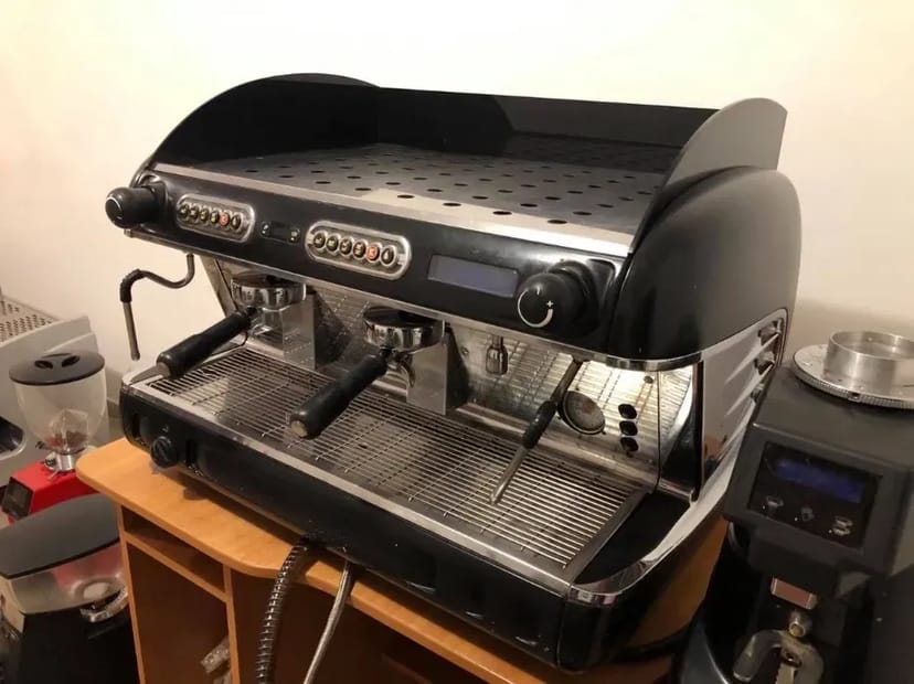 Професійна кавомашина Sanremo Verona TCS