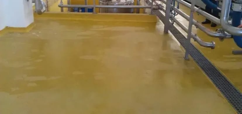 Улаштування полімерних підлог для молочної промисловості