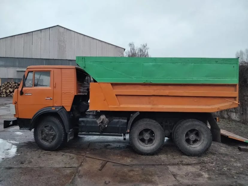 Вантажні перевезення, послуги самоскида Камаз
