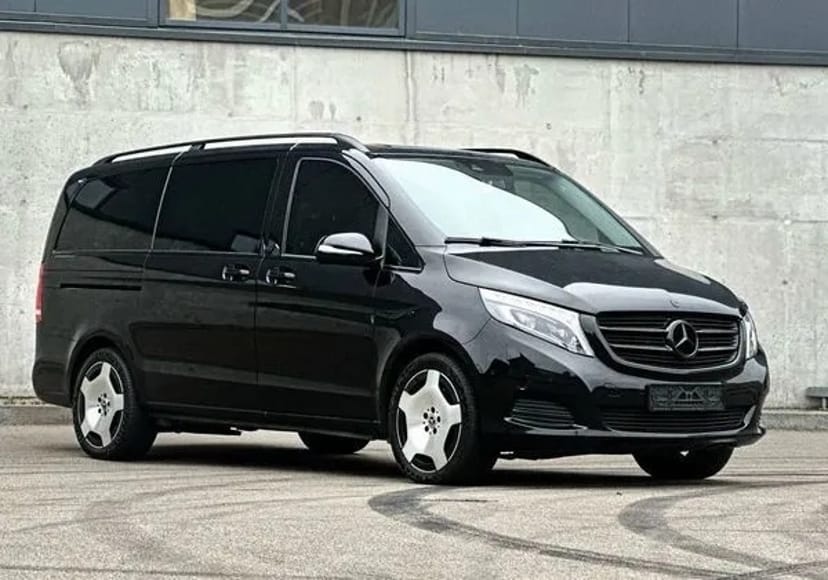 309 Мікроавтобус Mercedes Benz V class без водія