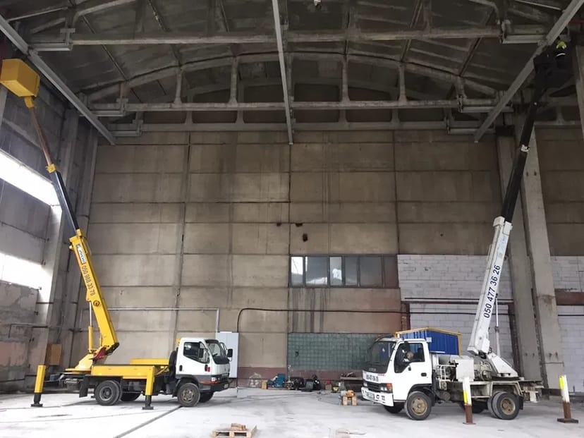 Професійні Послуги Автовишки. Безпечні Висотні Роботи Будь-якої Складності. Телефонуйте!