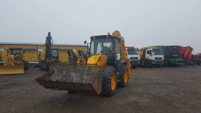 Екскаватор навантажувач JCB 4CX