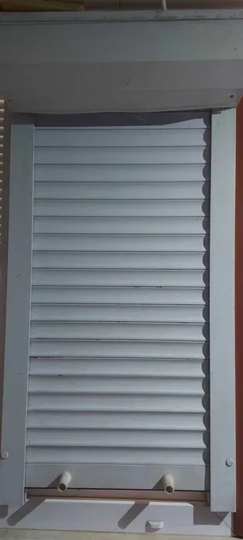 Захисні ролети, рольставні на вікна під замовлення.