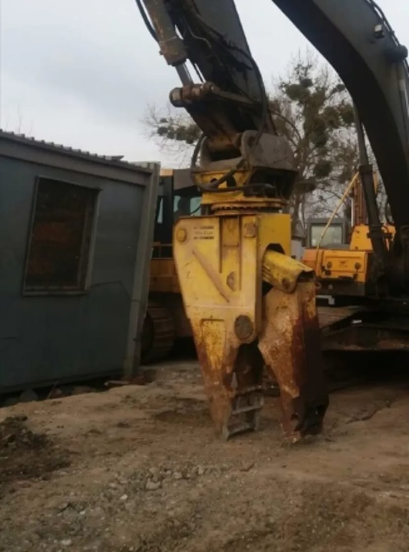 Гідроножиці Atlas Copco (2,74 т)