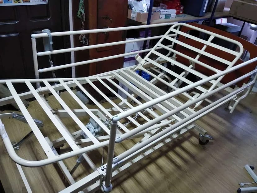 Медичне реабілітаційне ліжко (механіка)